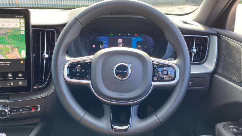 Volvo XC60 2.0 B5P Plus Black Edition 5dr AWD Geartronic Petrol Estate